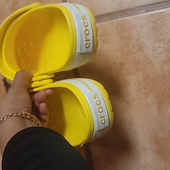 Crocs - Picture 3 of 5